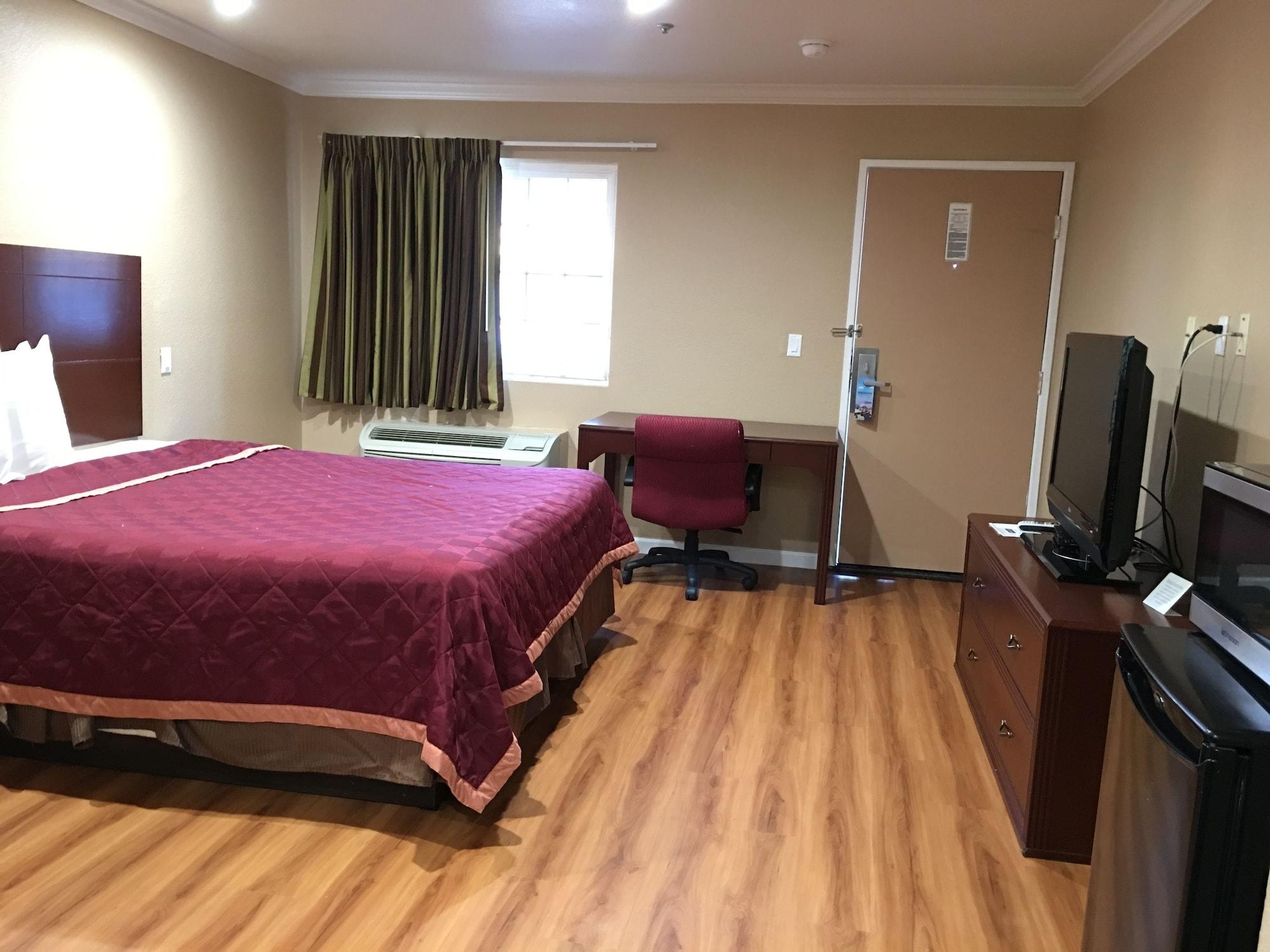 Express Inn & Suites Ontario Airport Exterior photo